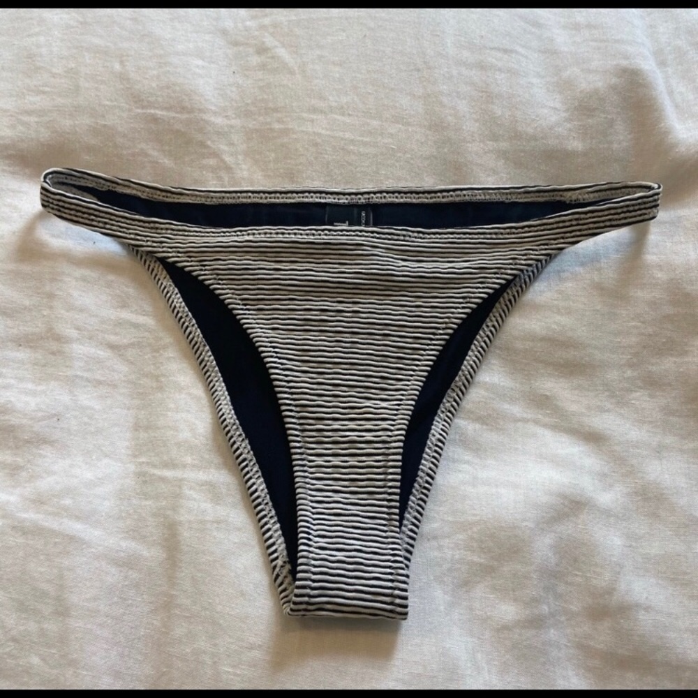 Triangl Lyla bikini bottoms